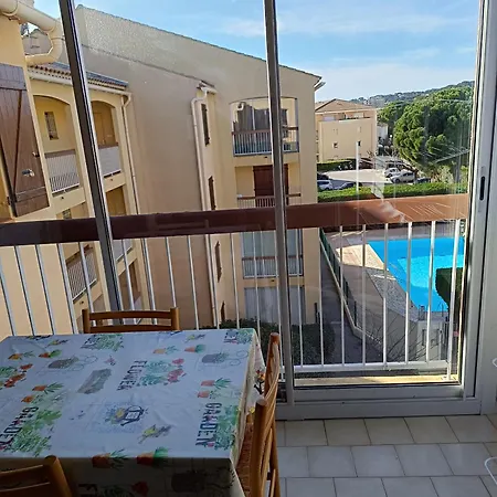 T2/t3 A Sur Avec Piscine * Sanary-sur-Mer